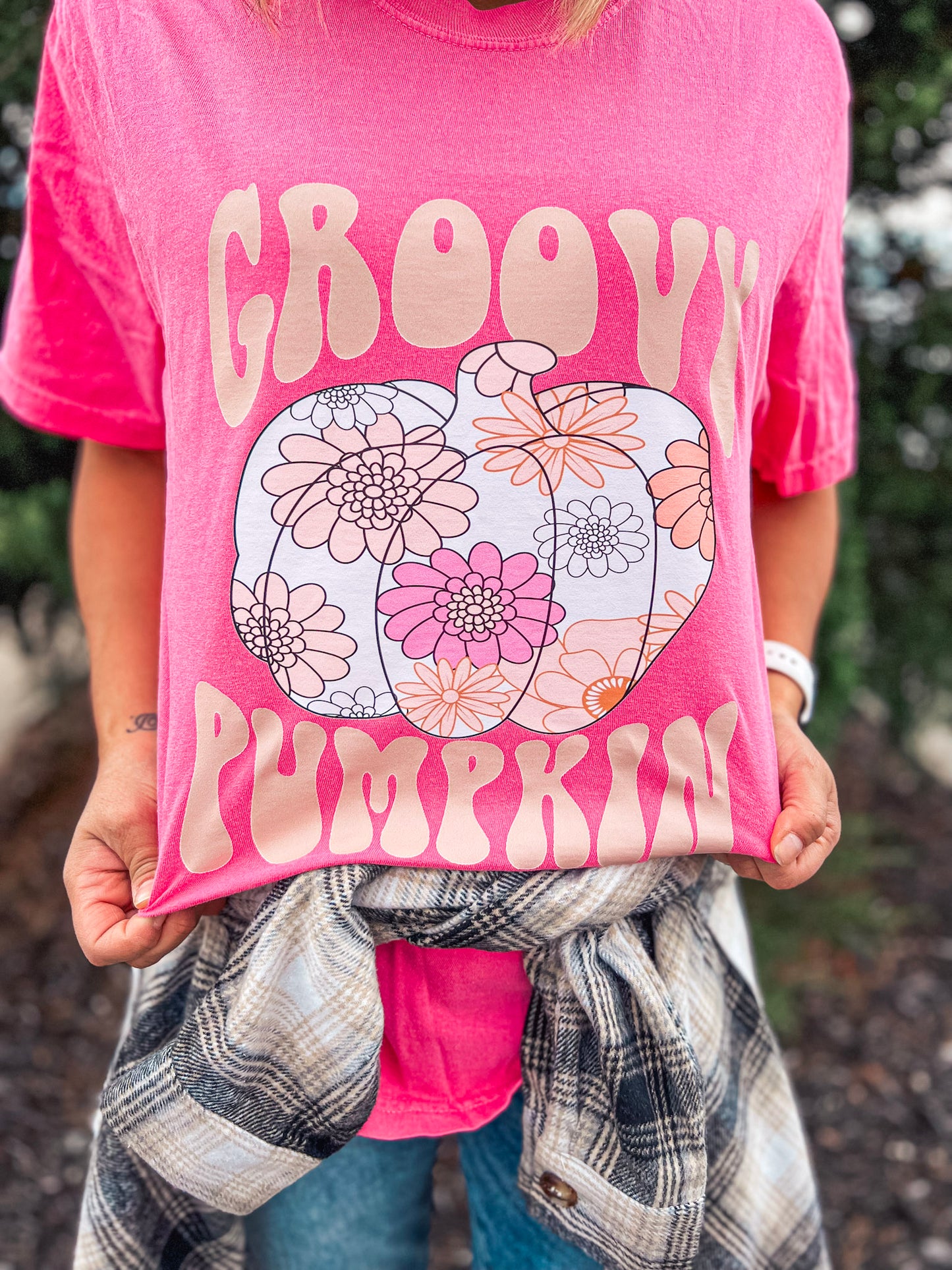 GROOVY PUMPKIN TEE