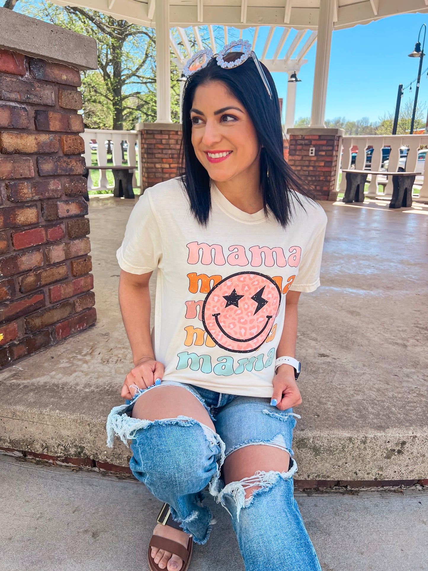 MAMA SMILEY TEE