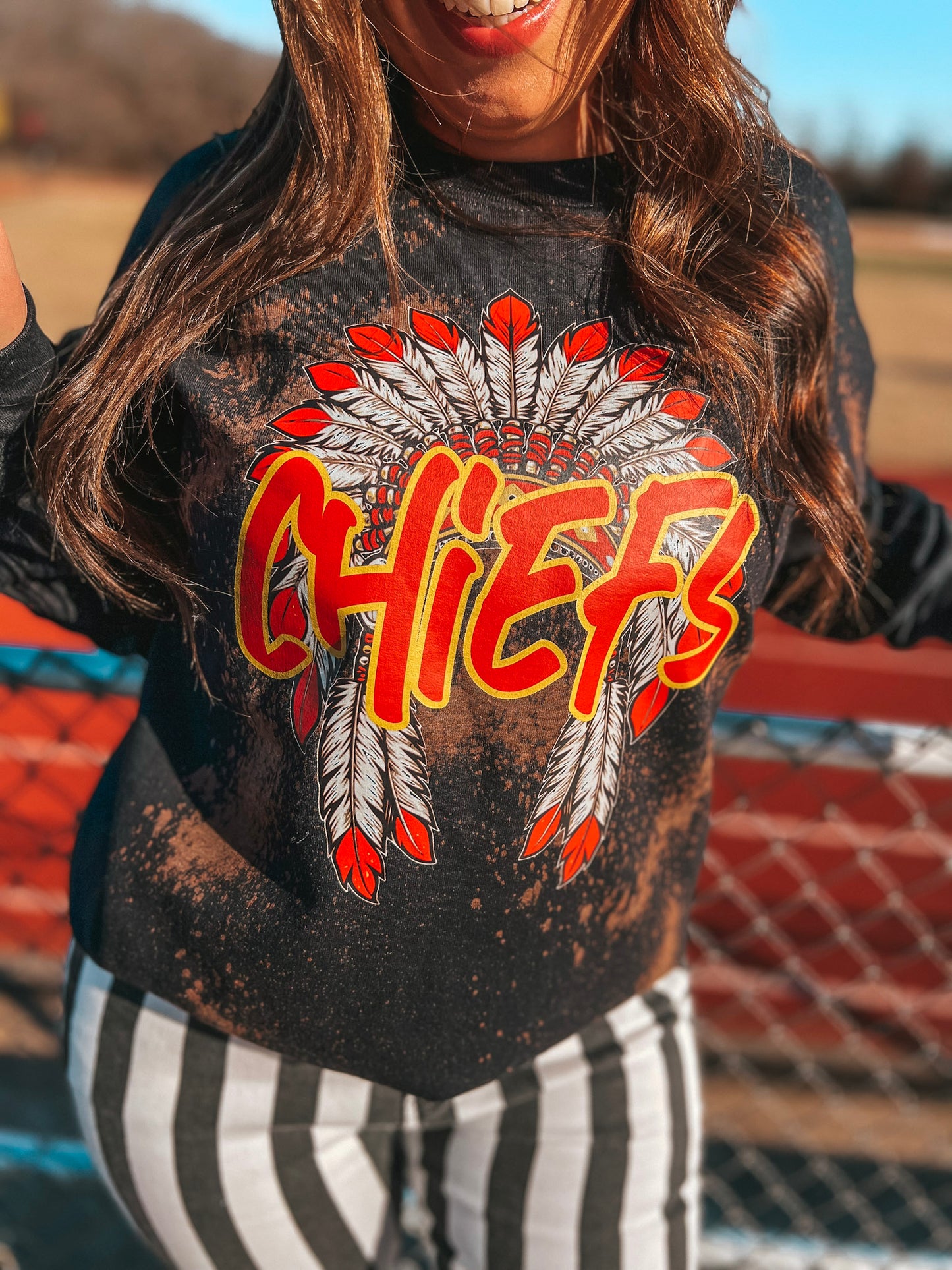 CHIEFS HEADDRESS BLEACHED SWEATSHIRT
