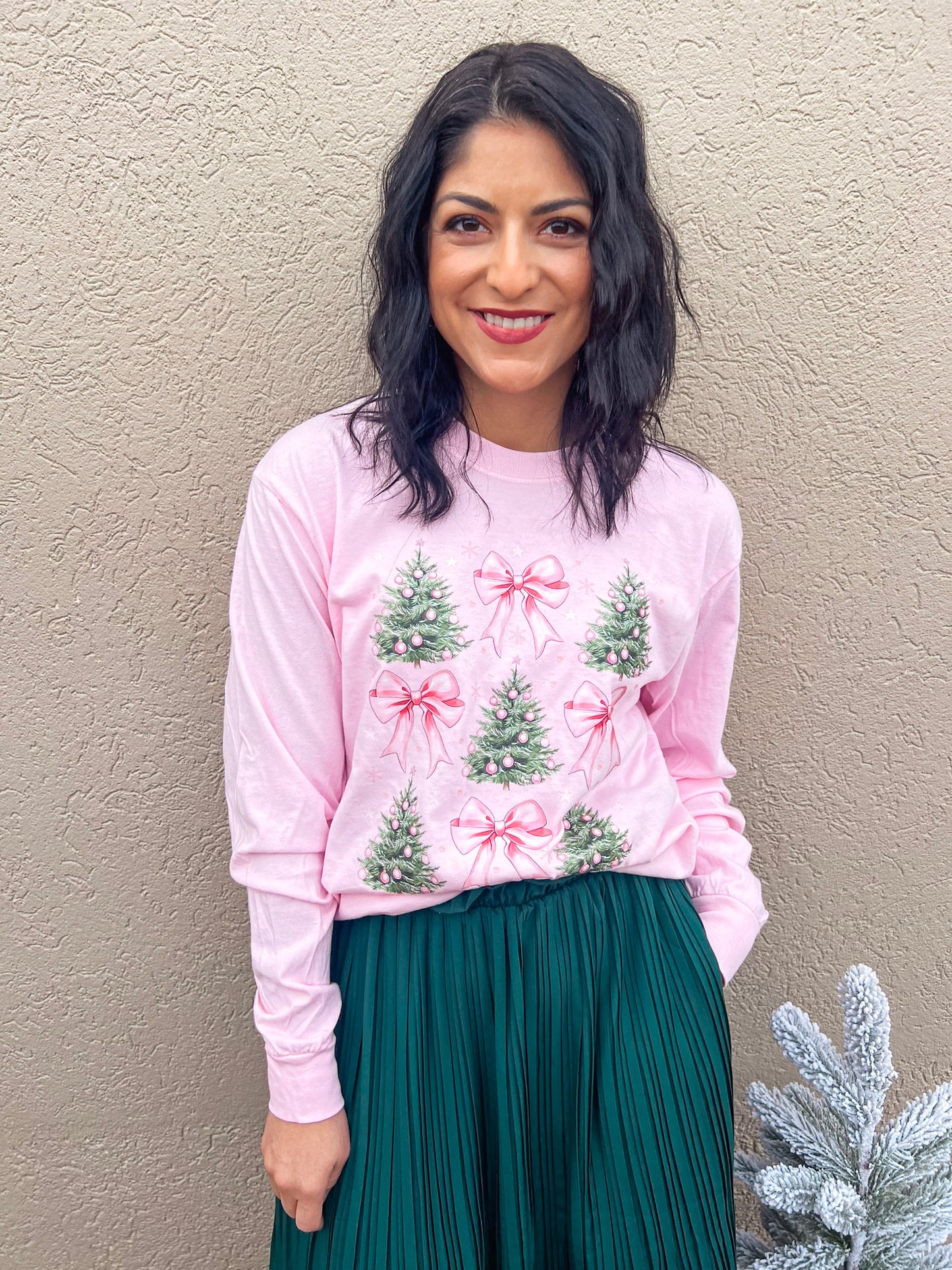 PINK CHRISTMAS TREE BOWS LONG SLEEVE (BLOSSOM)