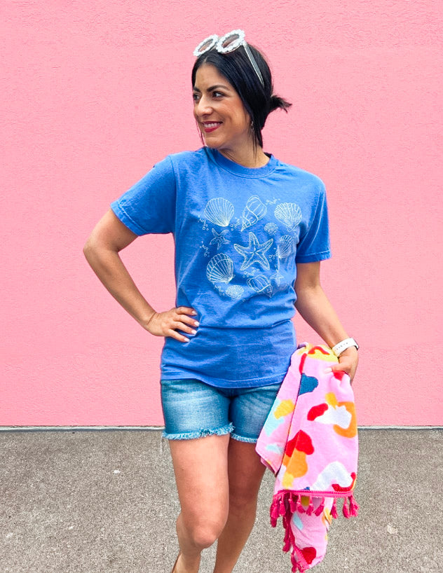 SEASHELLS BEACH TEE