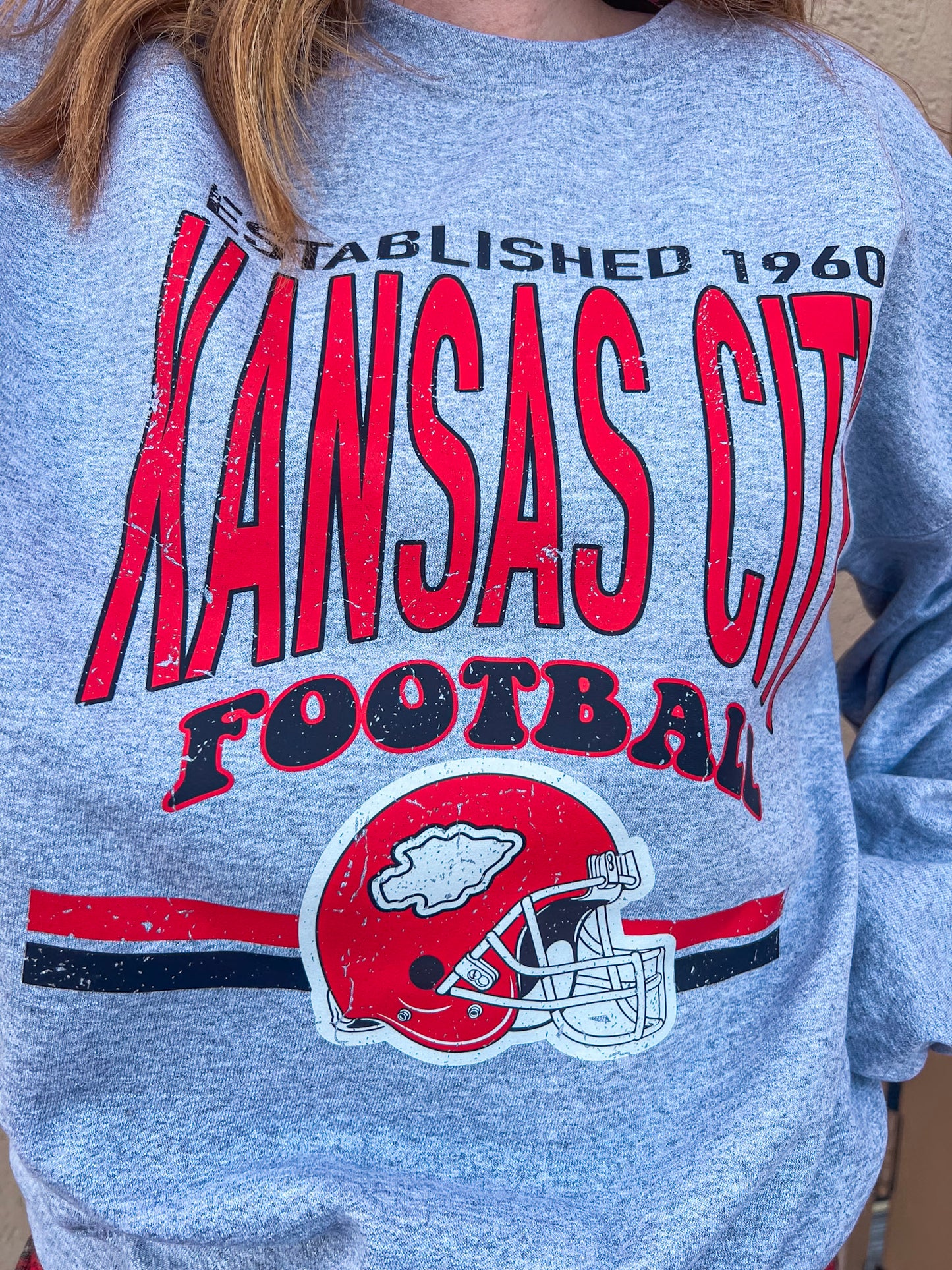 KANSAS CITY FOOTBALL STRIPES SWEATSHIRT (S. GREY)
