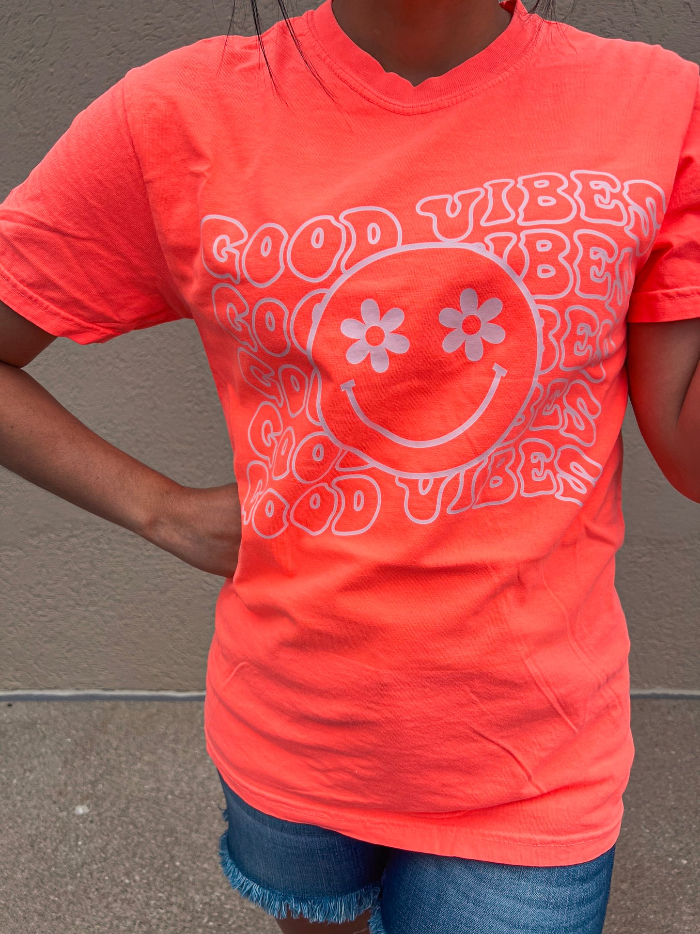 NEON ORANGE GOOD VIBES TEE