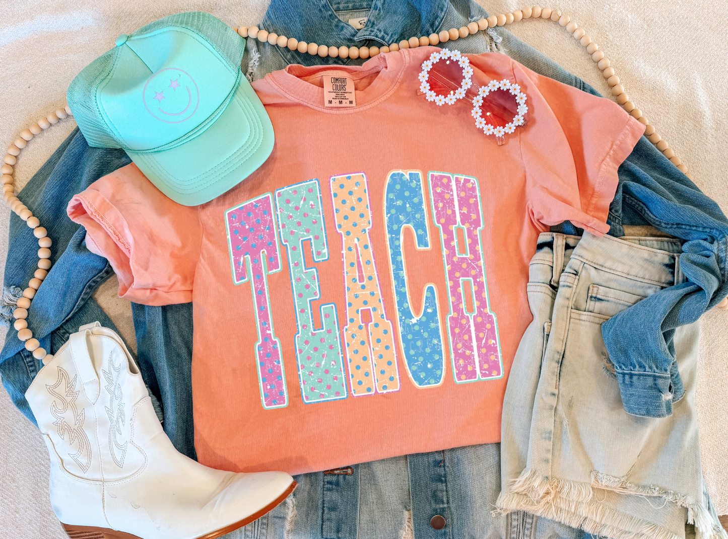 TEACH POLKA DOTS TEE (PEACH)