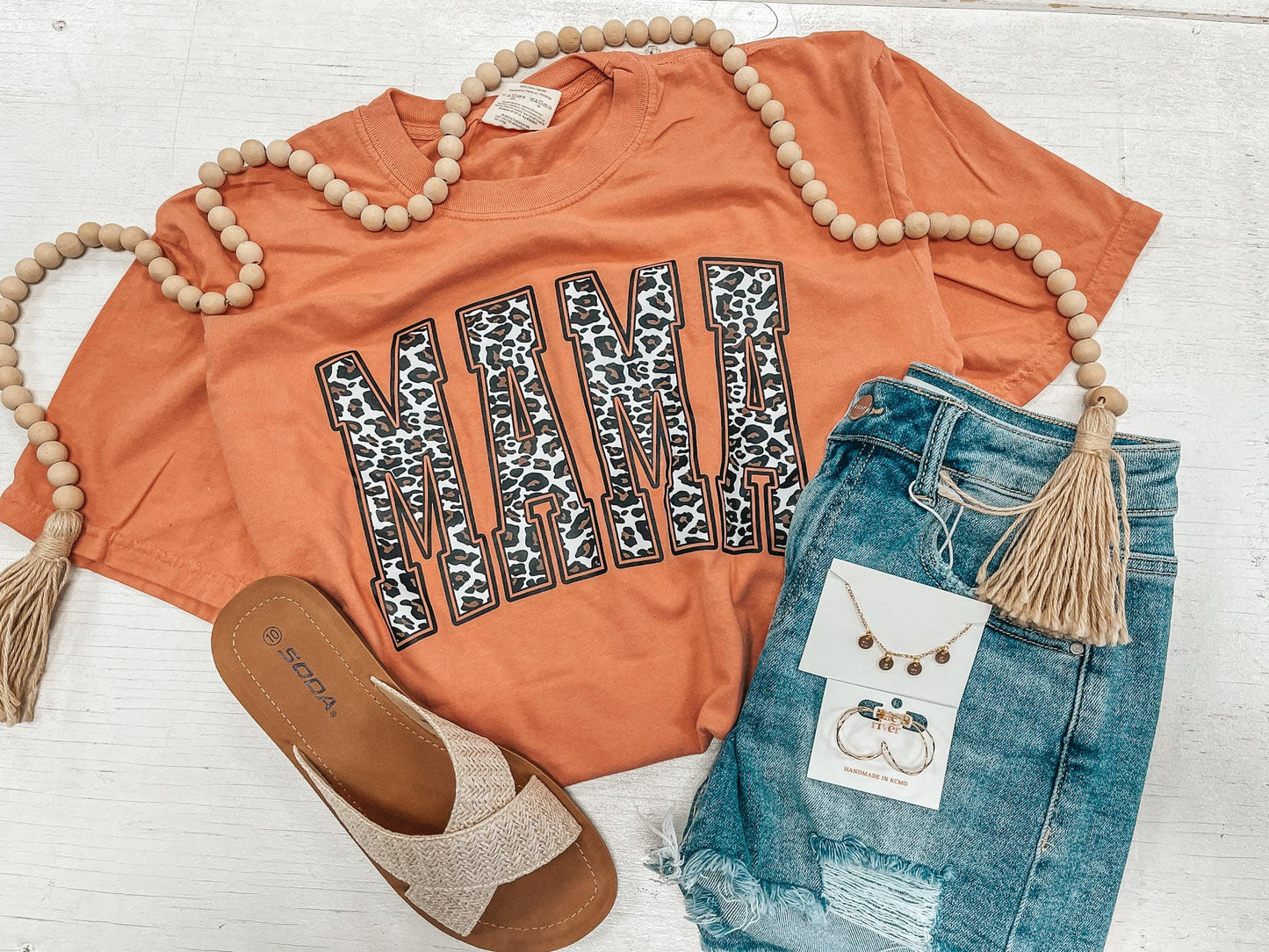 BEST SELLING LEOPARD MAMA TEE