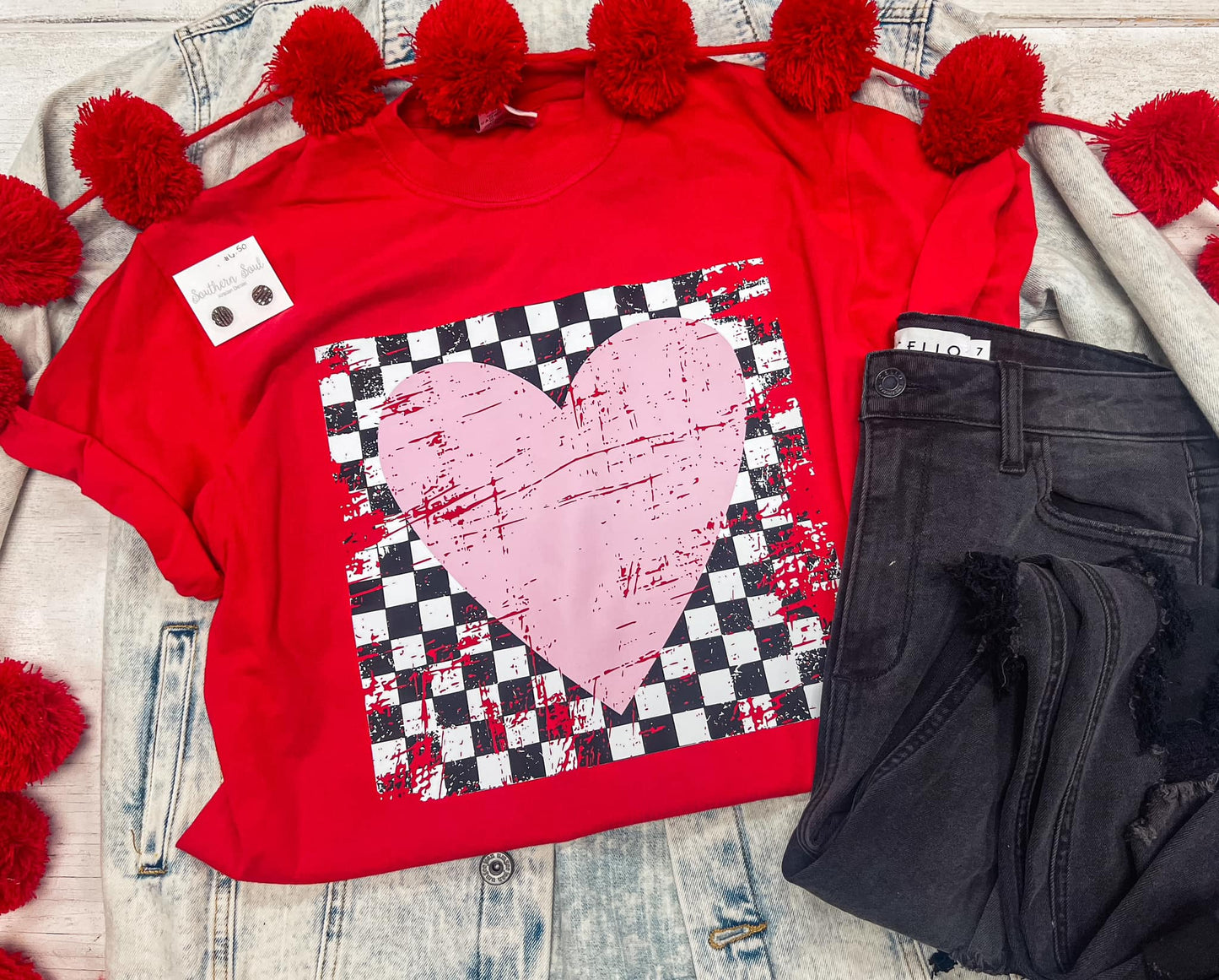 CHECKERED HEART TEE (RED CC)