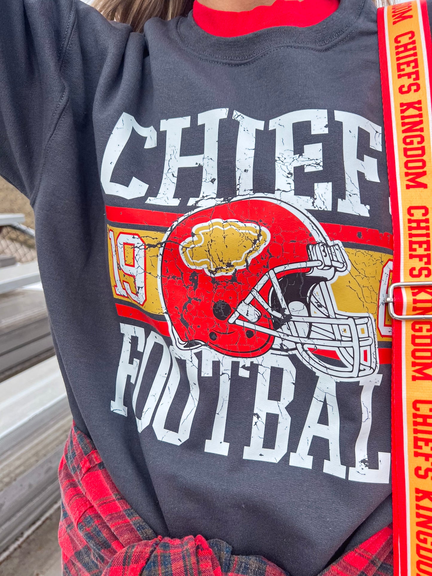 CHIEFS FOOTBALL TRENDY BLOCK SWEATSHIRT (CHARCOAL)