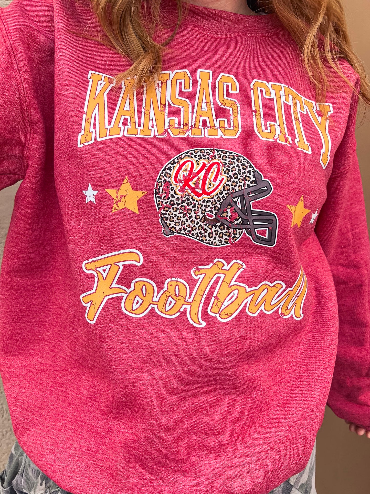 VINTAGE KANSAS CITY FOOTBALL SWEATSHIRT (H. RED)