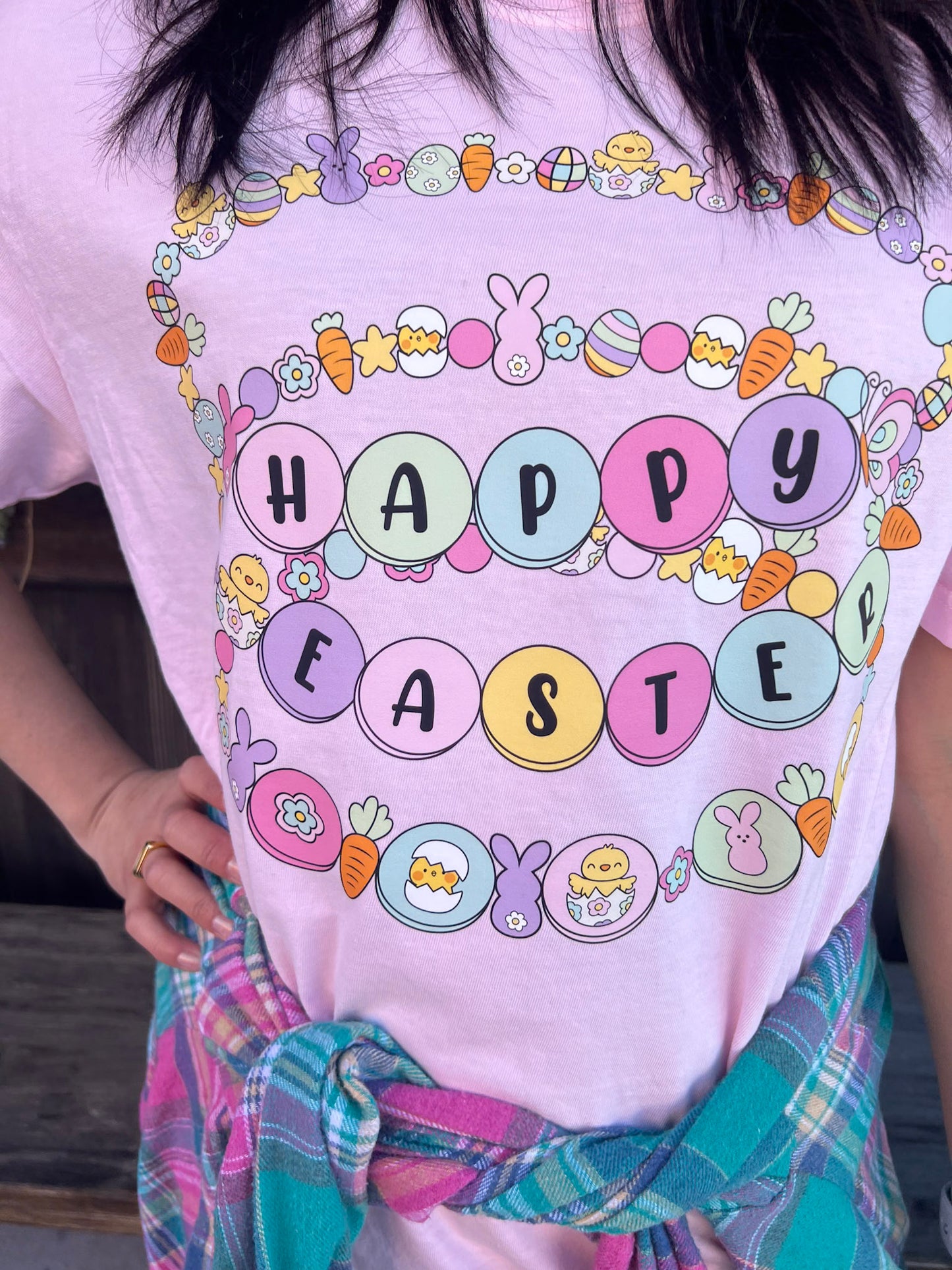 HAPPY EASTER BRACELET TEE (BLOSSOM)