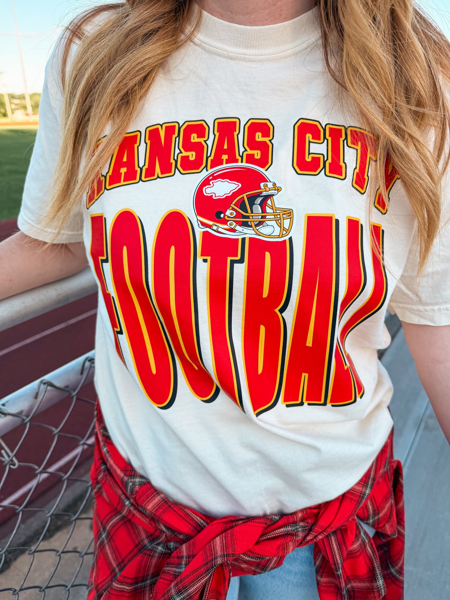 KANSAS CITY FOOTBALL TEE (IVORY)