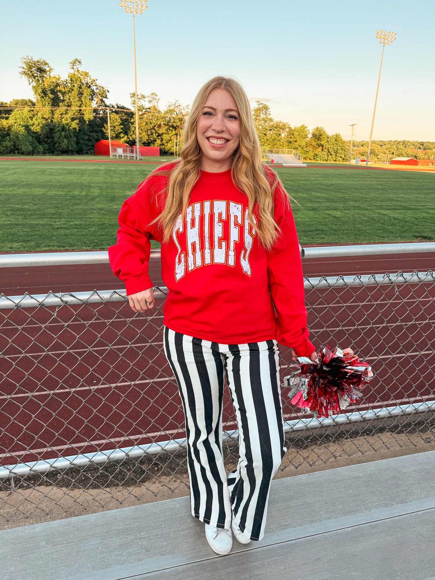 CHIEFS SWEATSHIRT (RED)