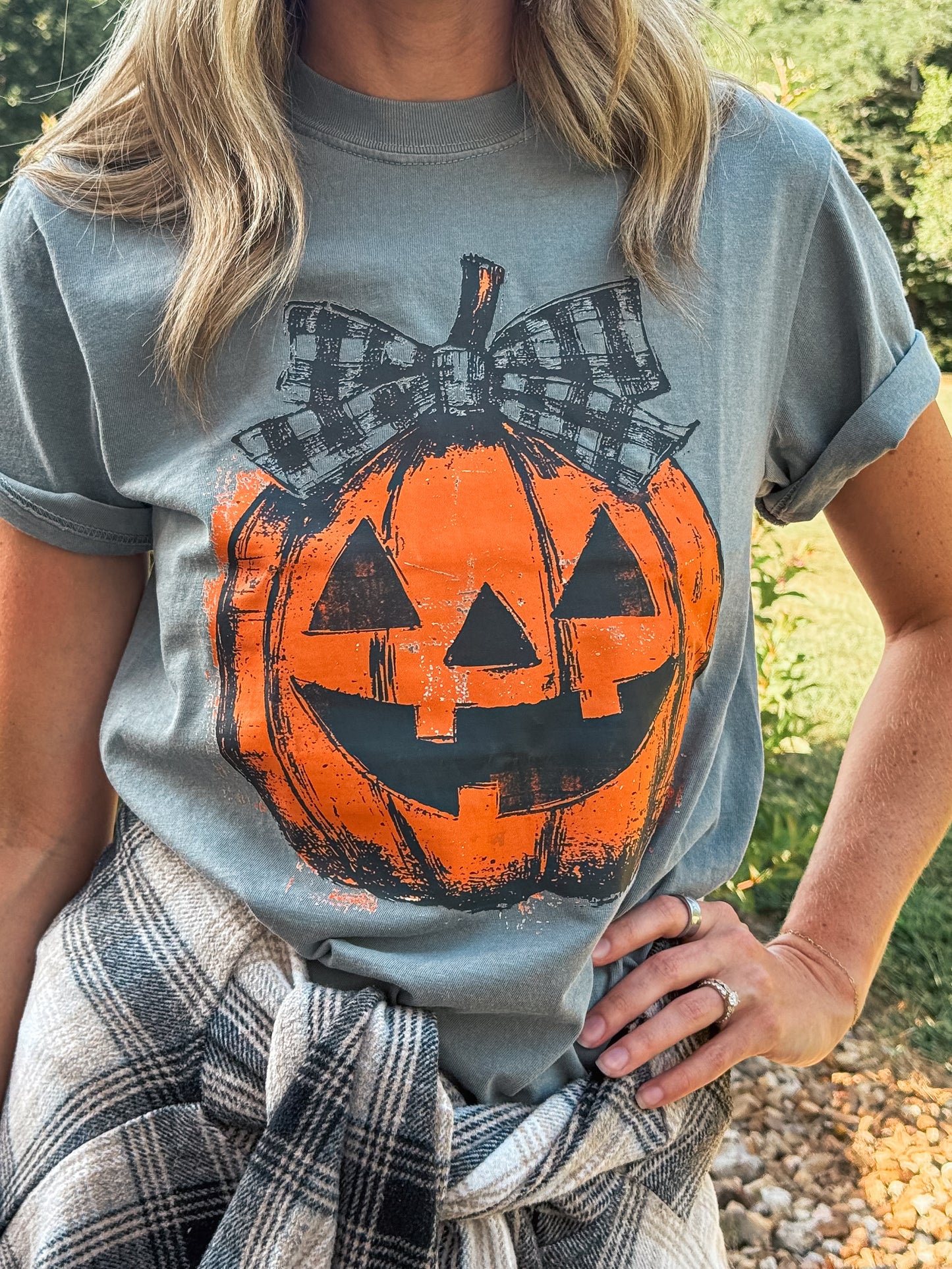 JACKOLANTERN TEE (GREY CC)