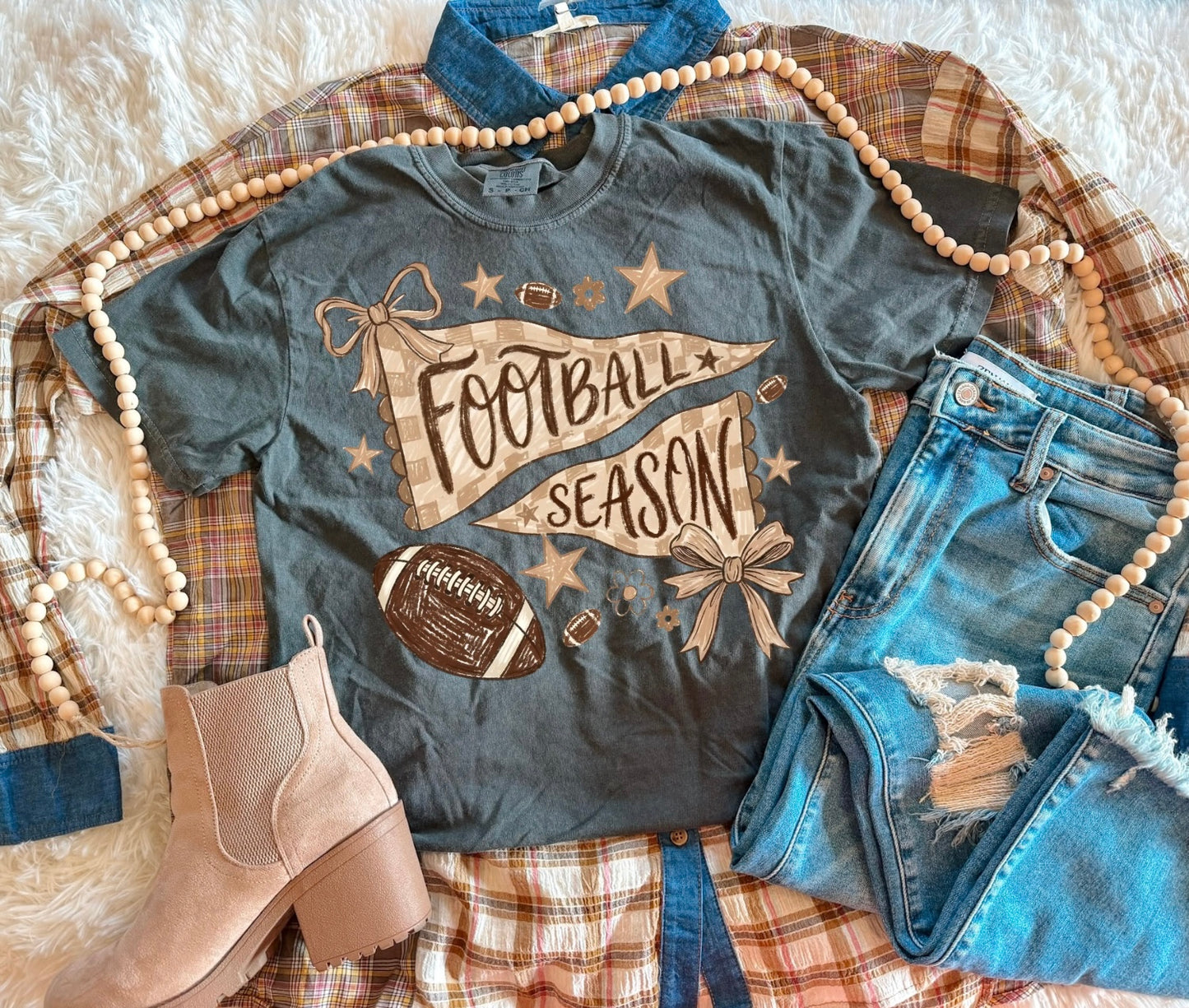 FOOTBALL SEASON TEE (PEPPER)