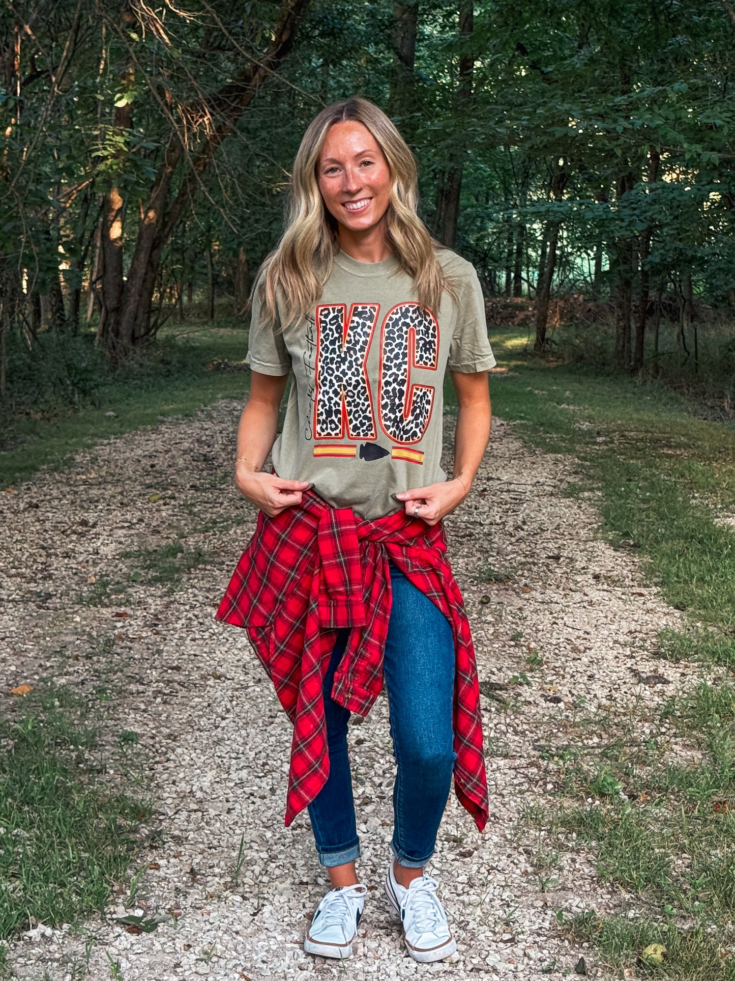 KC LEOPARD TEE (KHAKI CC)