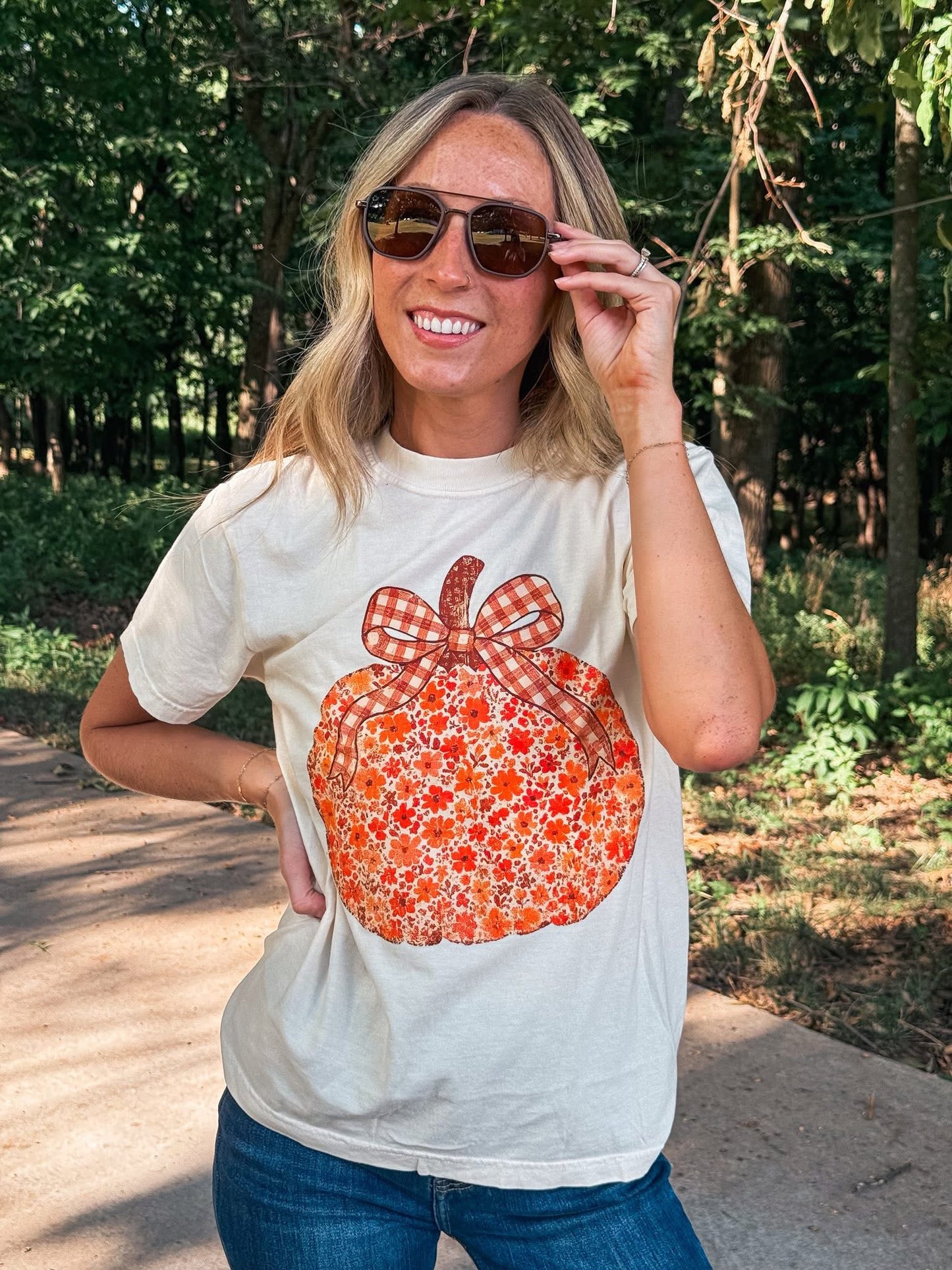FLORAL PUMPKIN TEE (IVORY CC)