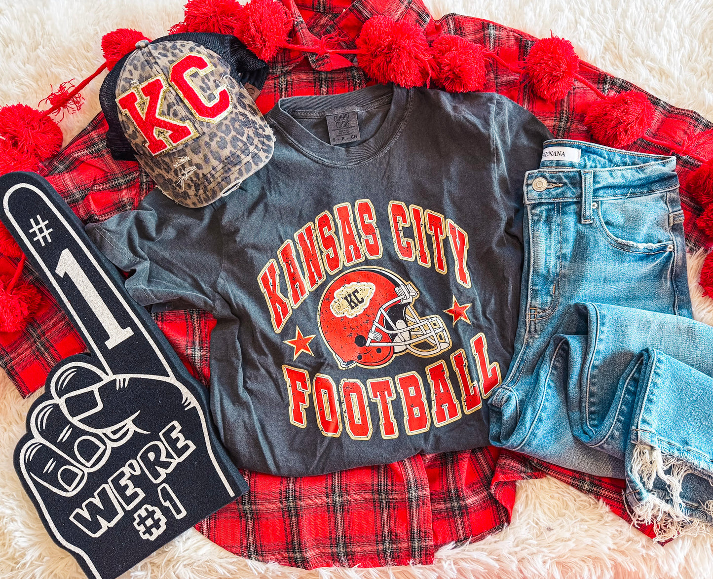 KANSAS CITY FOOTBALL TEE (PEPPER)