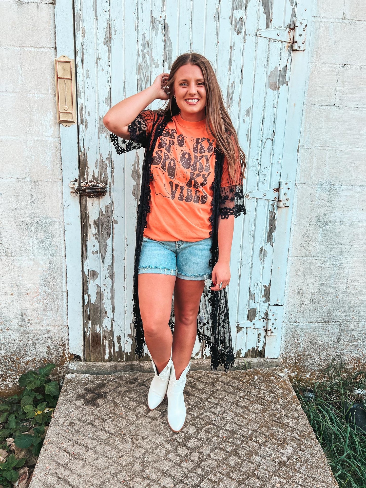 SPOOKY SPOOKY SPOOKY VIBES TEE