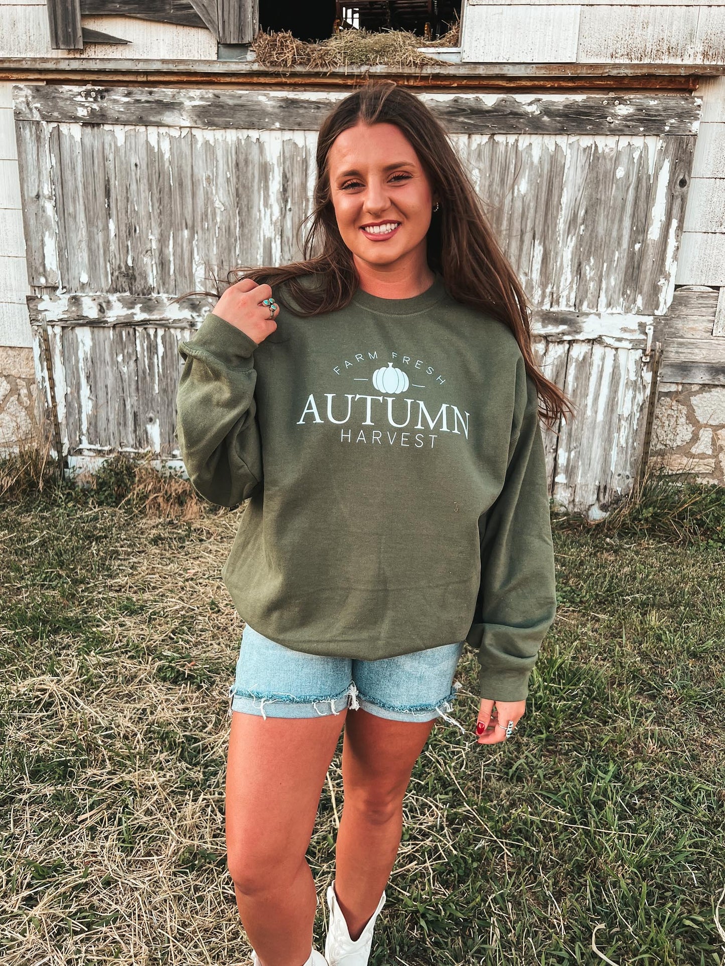 FARM FRESH AUTUMN HARVEST SWEATSHIRT