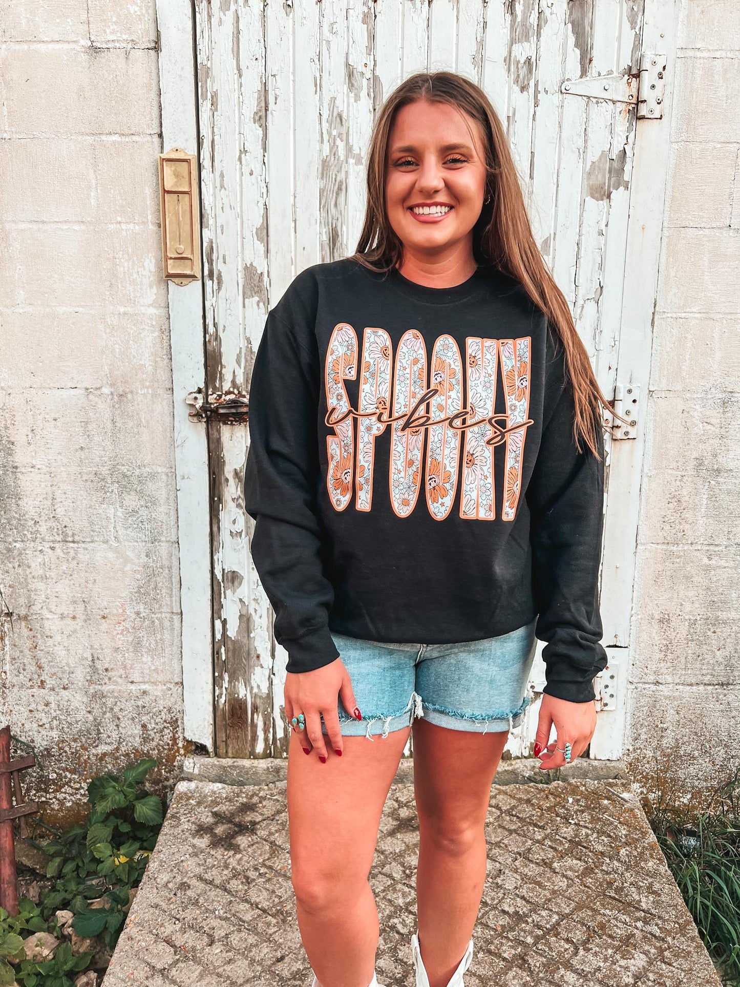 SPOOKY VIBES SWEATSHIRT