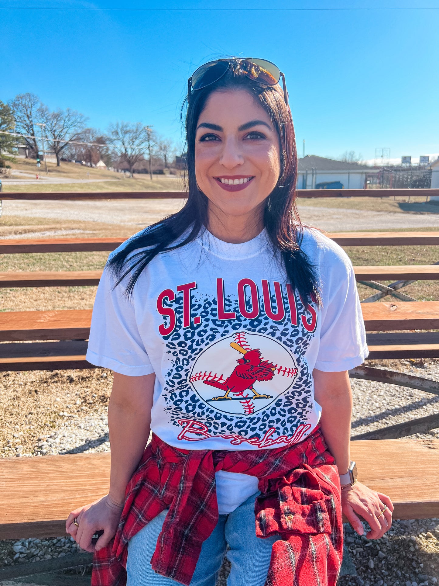 ST LOUIS BASEBALL VINTAGE LEOPARD TEE (WHITE CC)
