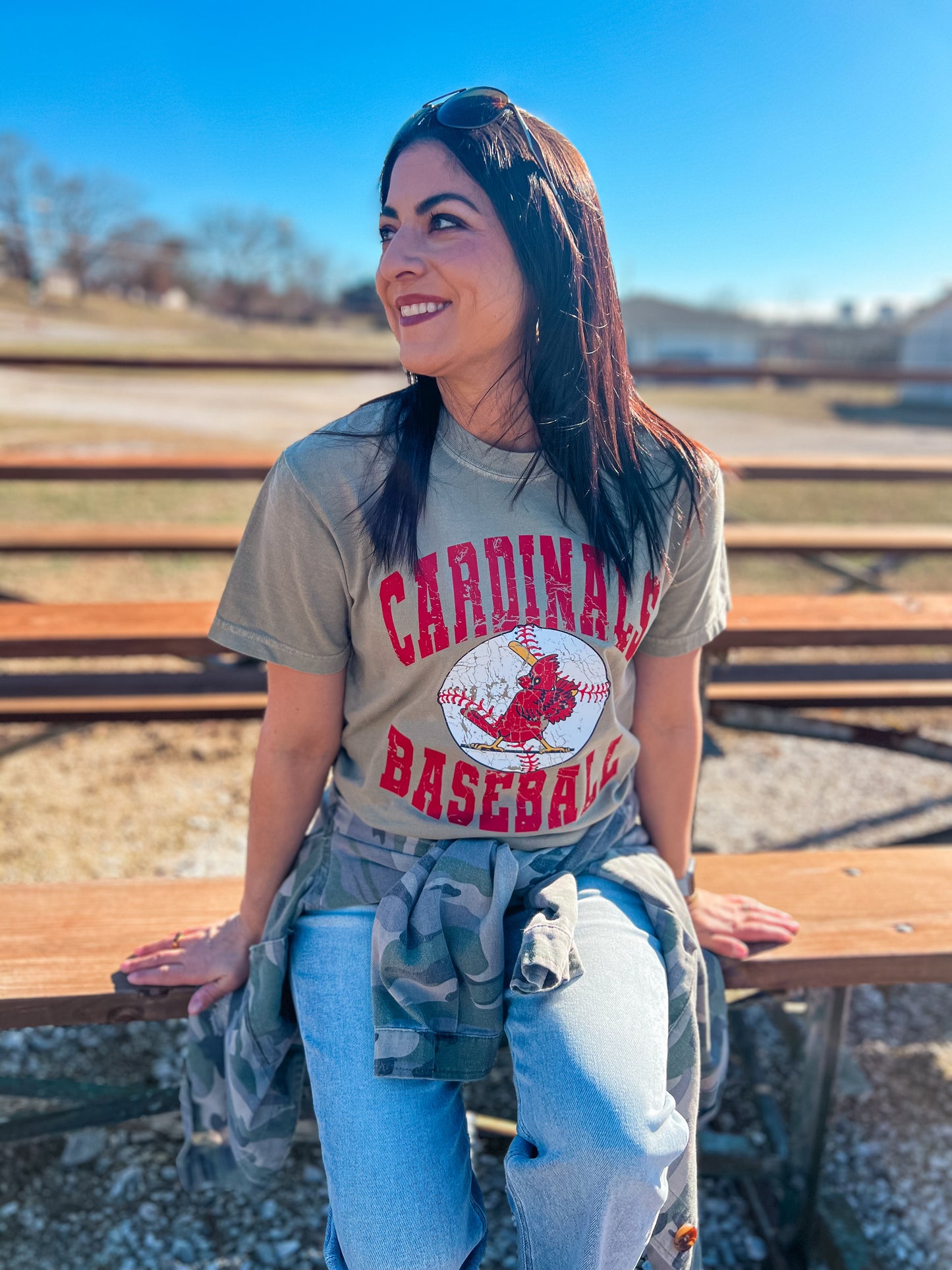 CARDINALS BASEBALL TEE (KHAKI CC)