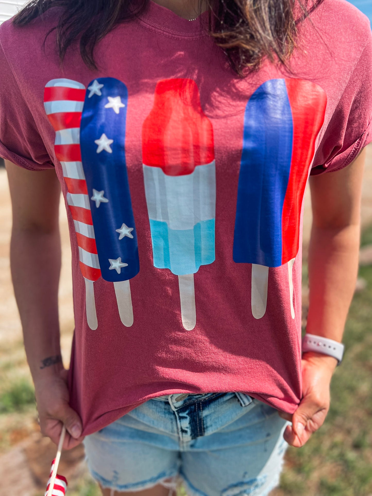 RED WHITE AND BLUE POPSICLES TEE (CRIMSON)