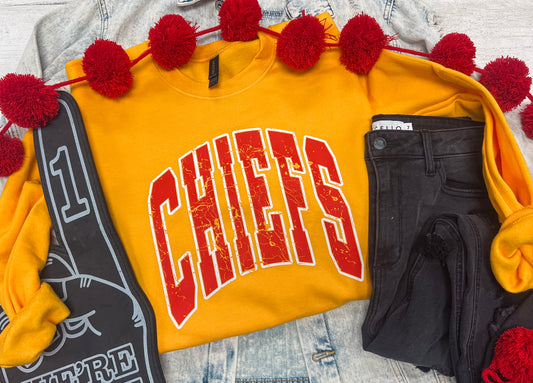 CHIEFS OVERSIZED FONT SWEATSHIRT (GOLD)