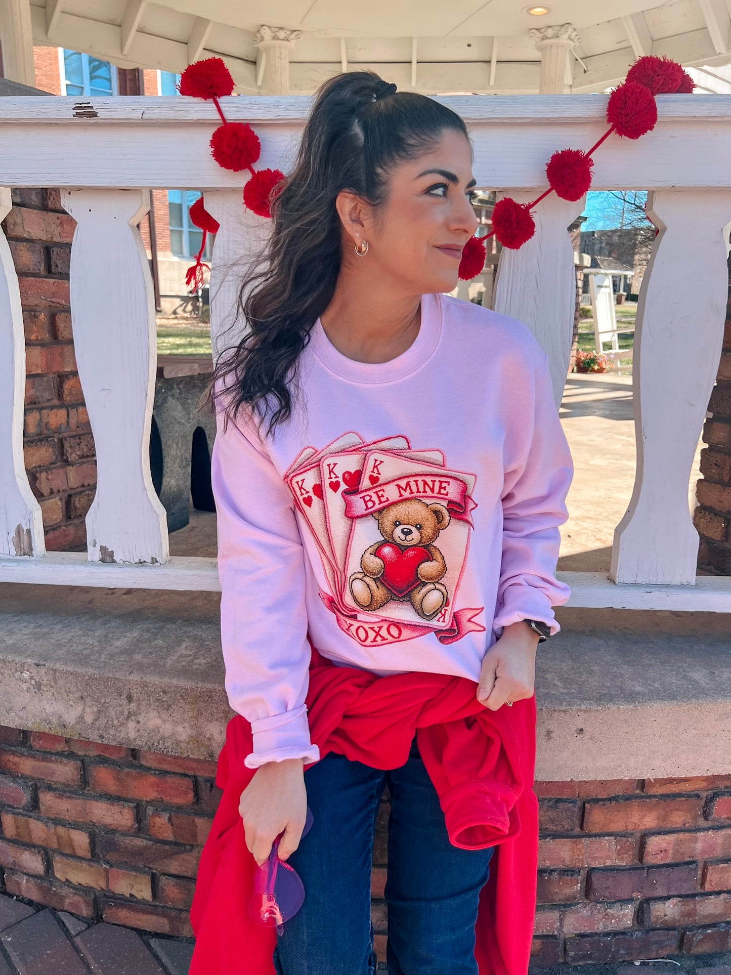 BE MINE CARDS SWEATSHIRT (SAND)