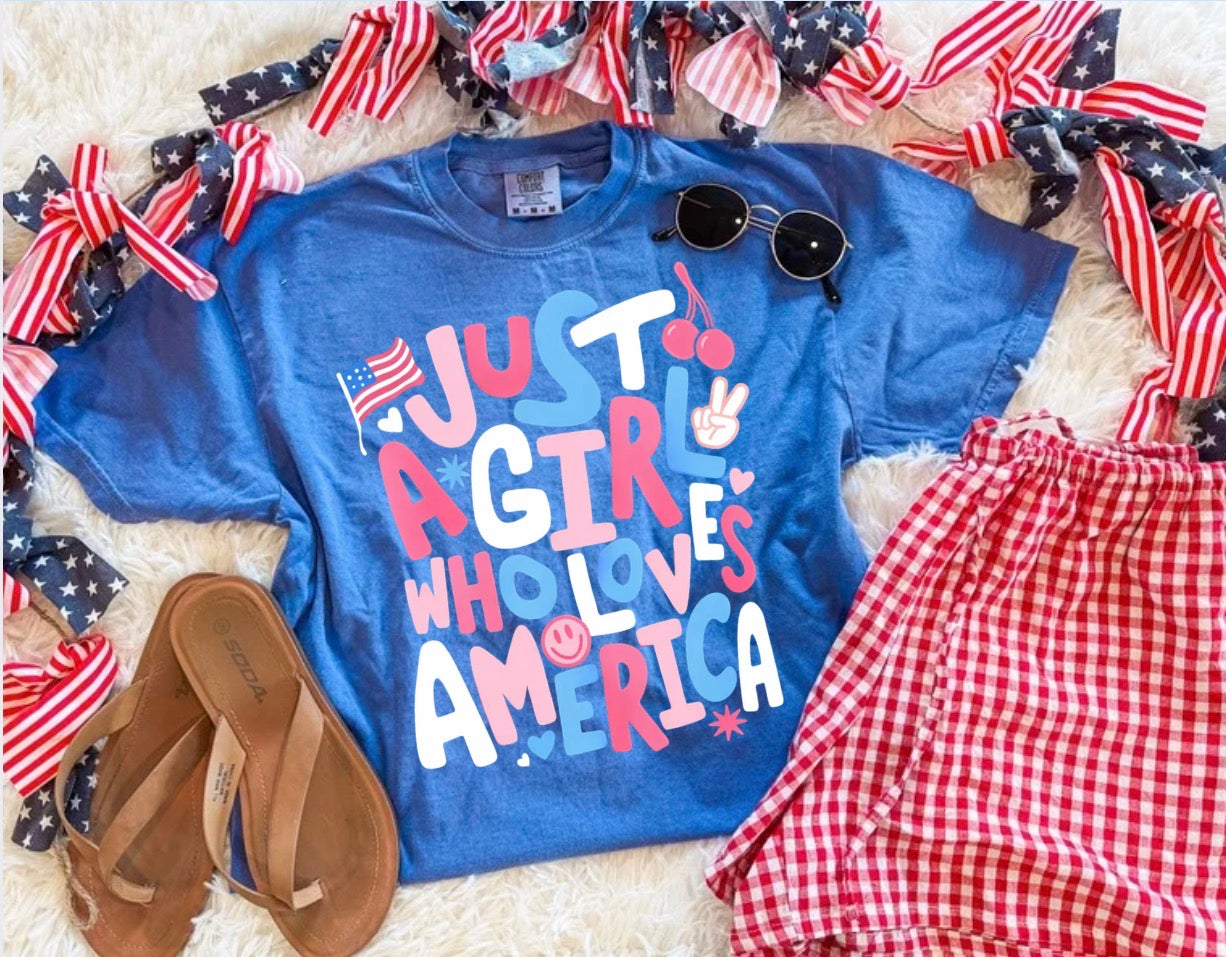 JUST A GIRL WHO LOVES AMERICA TEE (MYSTIC BLUE)