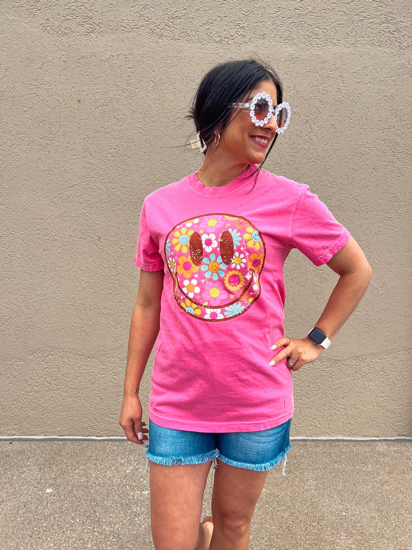 PINK FLORAL HAPPY TEE