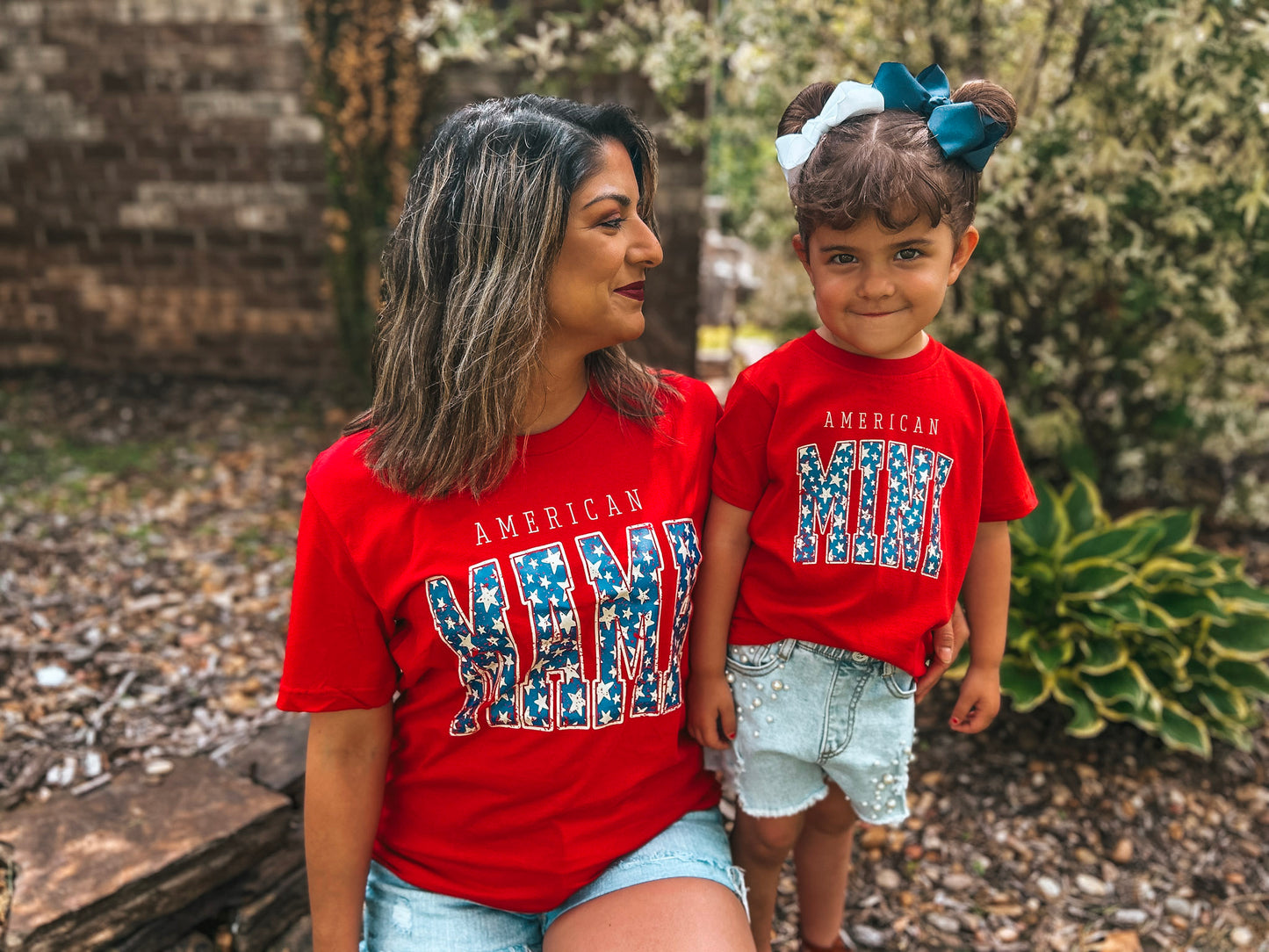 AMERICAN MAMA STARS TEE