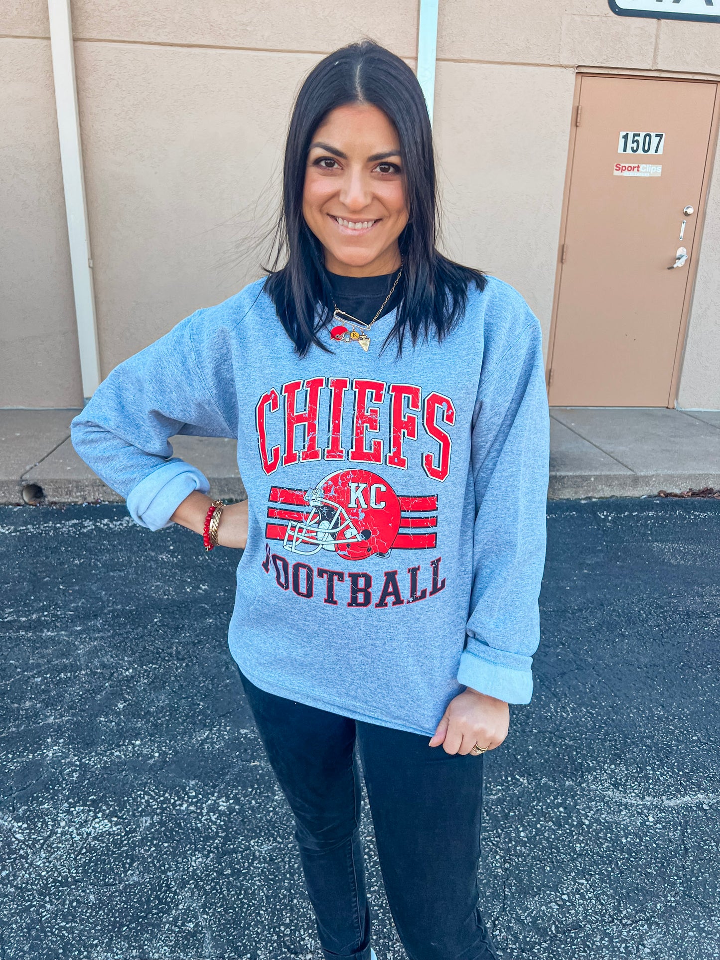 RETRO STYLE CHIEFS SWEATSHIRT (S. GREY)