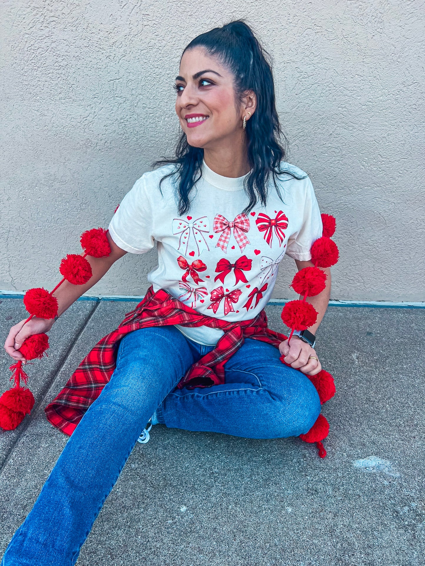 VALENTINES BOWS TEE (IVORY CC)