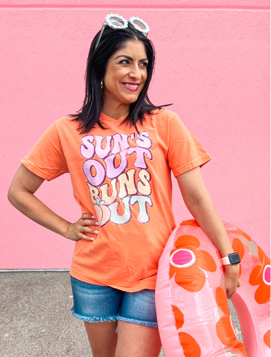 SUNS OUT BUNS OUT TEE