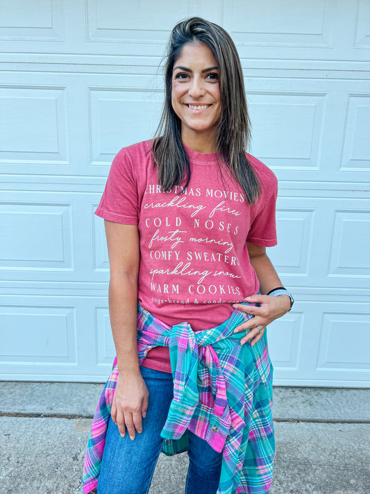 CHRISTMAS LIST TEE (CRIMSON)