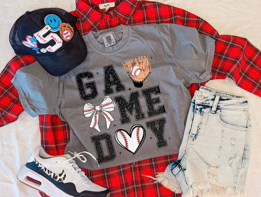 GLITTER GAMEDAY BASEBALL TEE (GREY)