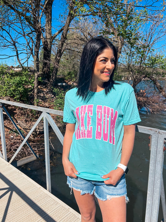 CHALKY MINT LAKE BUM TEE