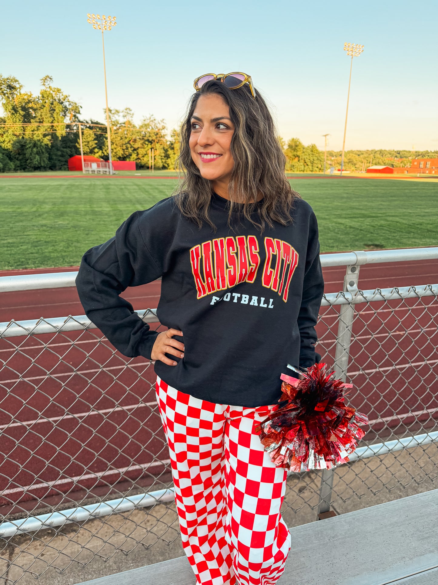 KANSAS CITY FOOTBALL SWEATSHIRT (BLACK)