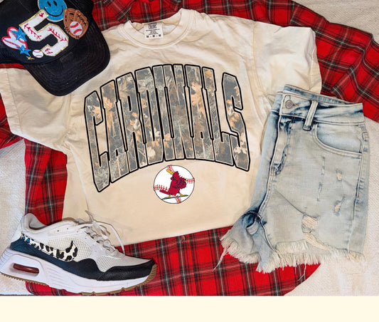 CARDINALS CAMO TEE (IVORY)