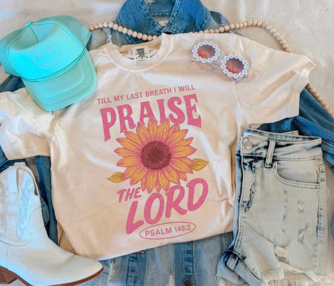 PRAISE THE LORD TEE (IVORY)