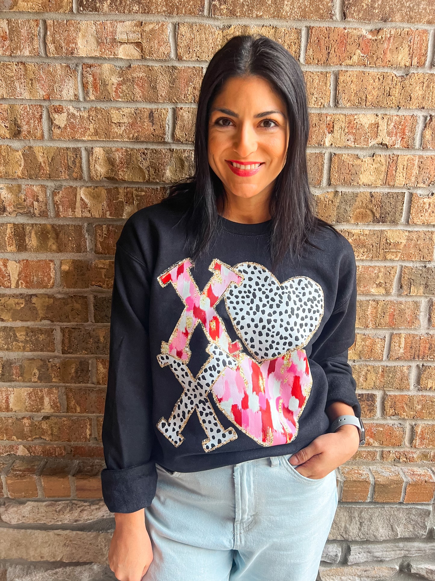 XOXO SWEATSHIRT (BLK SW)