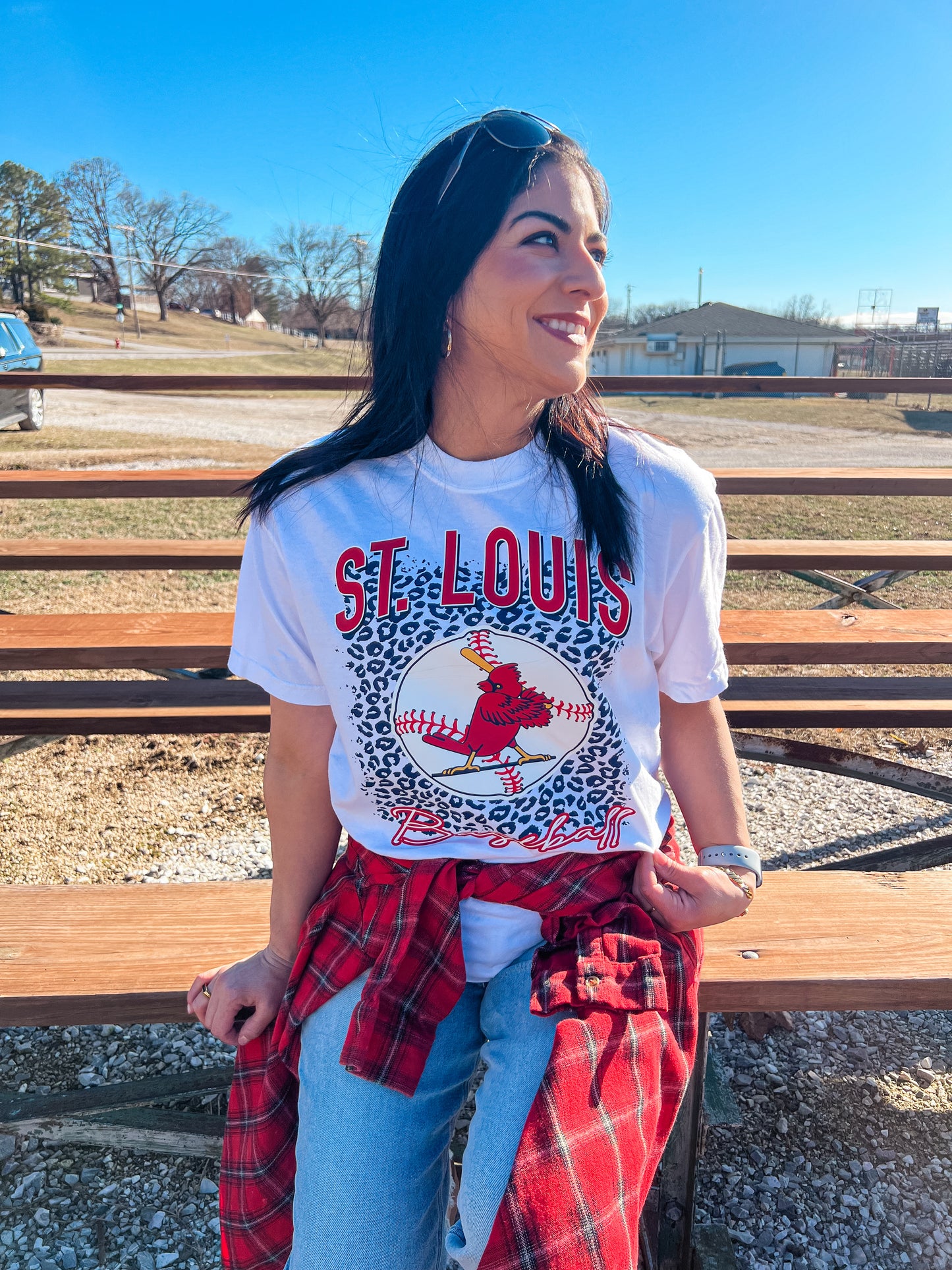ST LOUIS BASEBALL VINTAGE LEOPARD TEE (WHITE CC)
