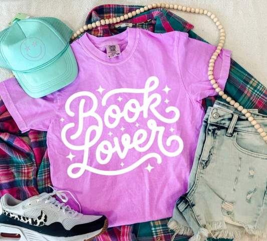 BOOK LOVER TEE (N VIOLET)
